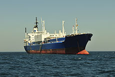 Golar LNG Limited reports Q4 2016 results  