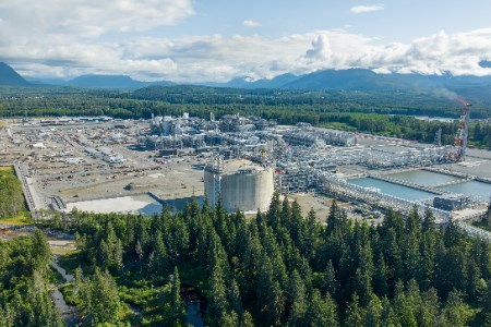 Fluor and JGC Corp. hands over second production train to LNG Canada